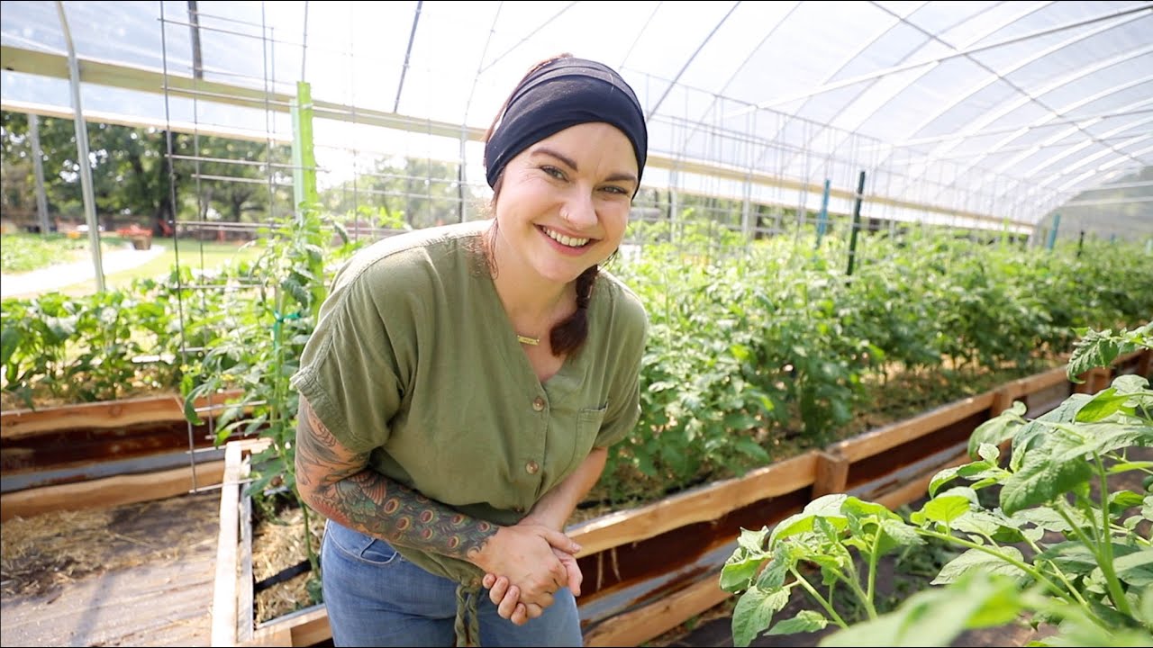 Roots And Refuge Farm Full Garden Tour Week 8 2020 All For Gardening 5207